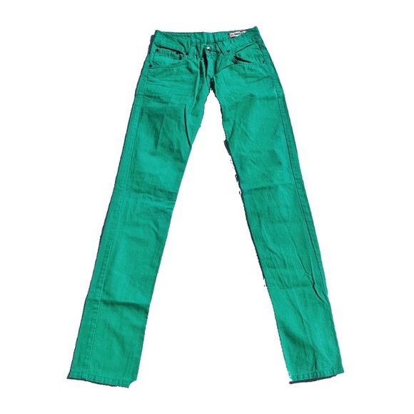 ☀️4/25 D. Belfort Straight/Skinny Leg Jeans